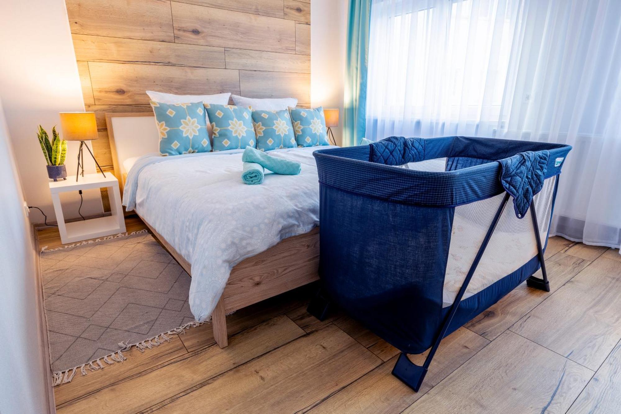 Design Maisonette - 24H Self-Check-In - Bis 7 Pers - In Direkter Weihernaehe - Parkplatz - Wifi - Balkon -Terrasse - Radwege Schiffweiler Екстер'єр фото