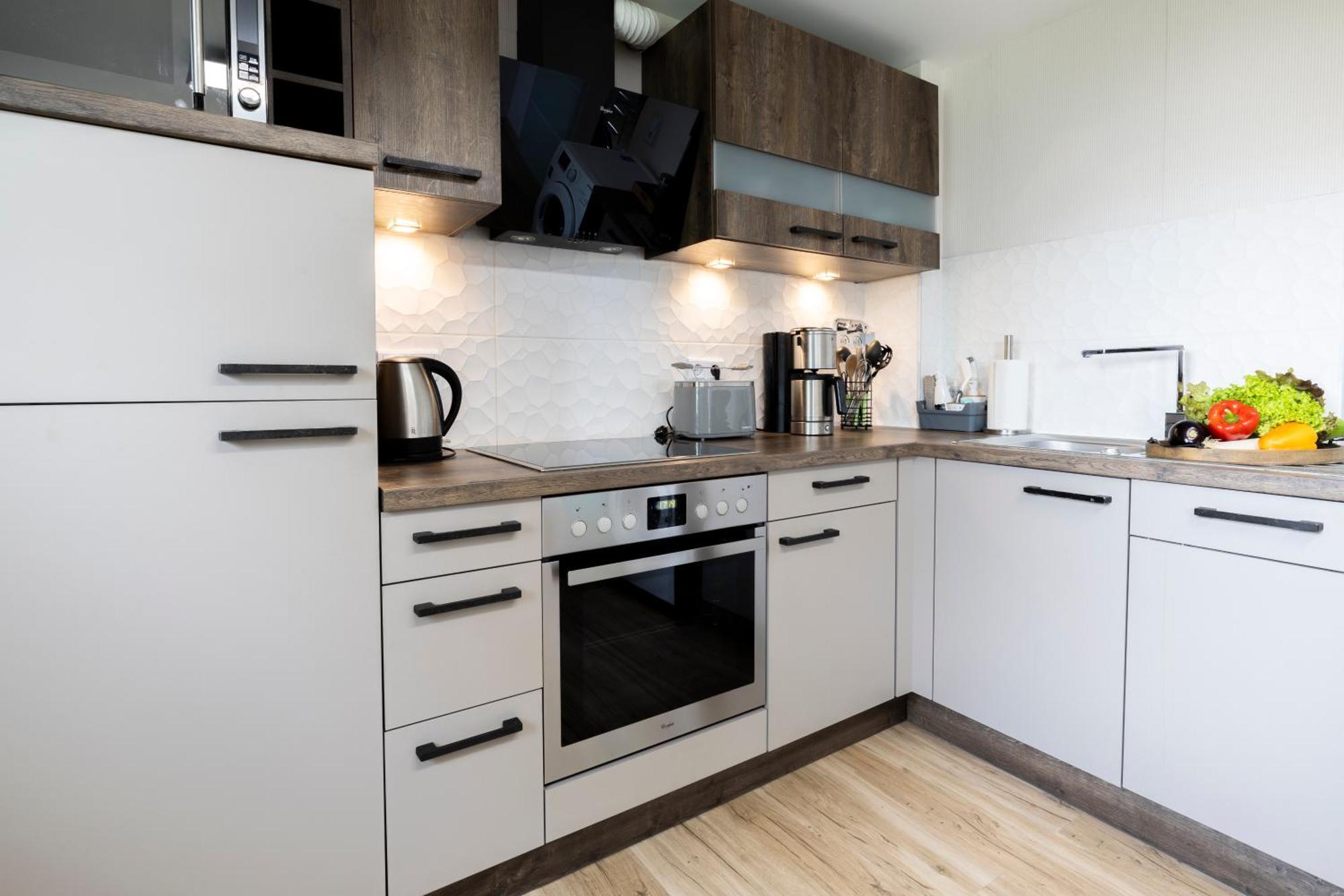 Design Maisonette - 24H Self-Check-In - Bis 7 Pers - In Direkter Weihernaehe - Parkplatz - Wifi - Balkon -Terrasse - Radwege Schiffweiler Екстер'єр фото